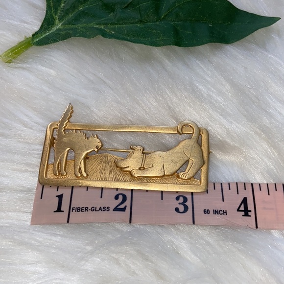 Vintage JJ Dog and Cat Pin - Picture 11 of 16